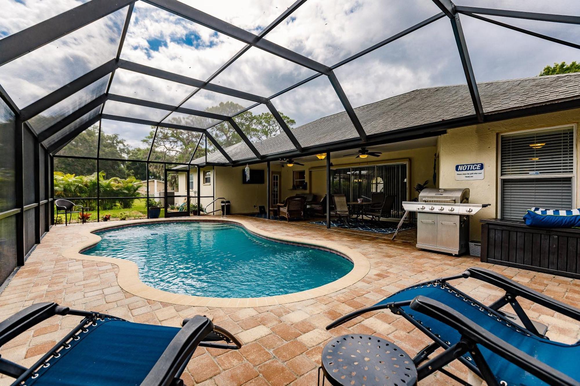 Sunny Oasis Getaway -Heated Pool-Mini Golf-Near Beach Nokomis Exteriör bild