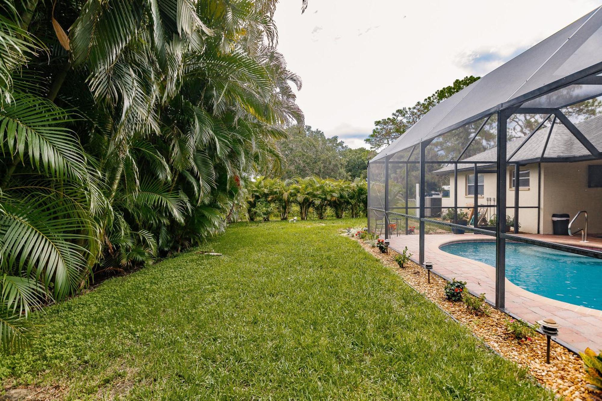 Sunny Oasis Getaway -Heated Pool-Mini Golf-Near Beach Nokomis Exteriör bild