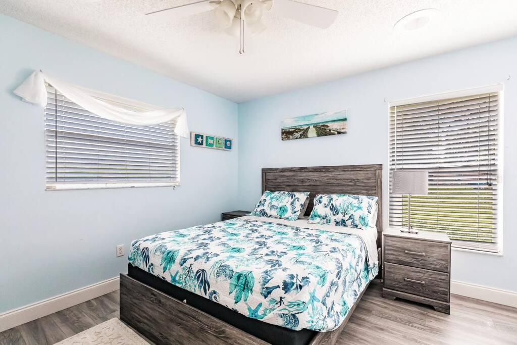 Sunny Oasis Getaway -Heated Pool-Mini Golf-Near Beach Nokomis Exteriör bild